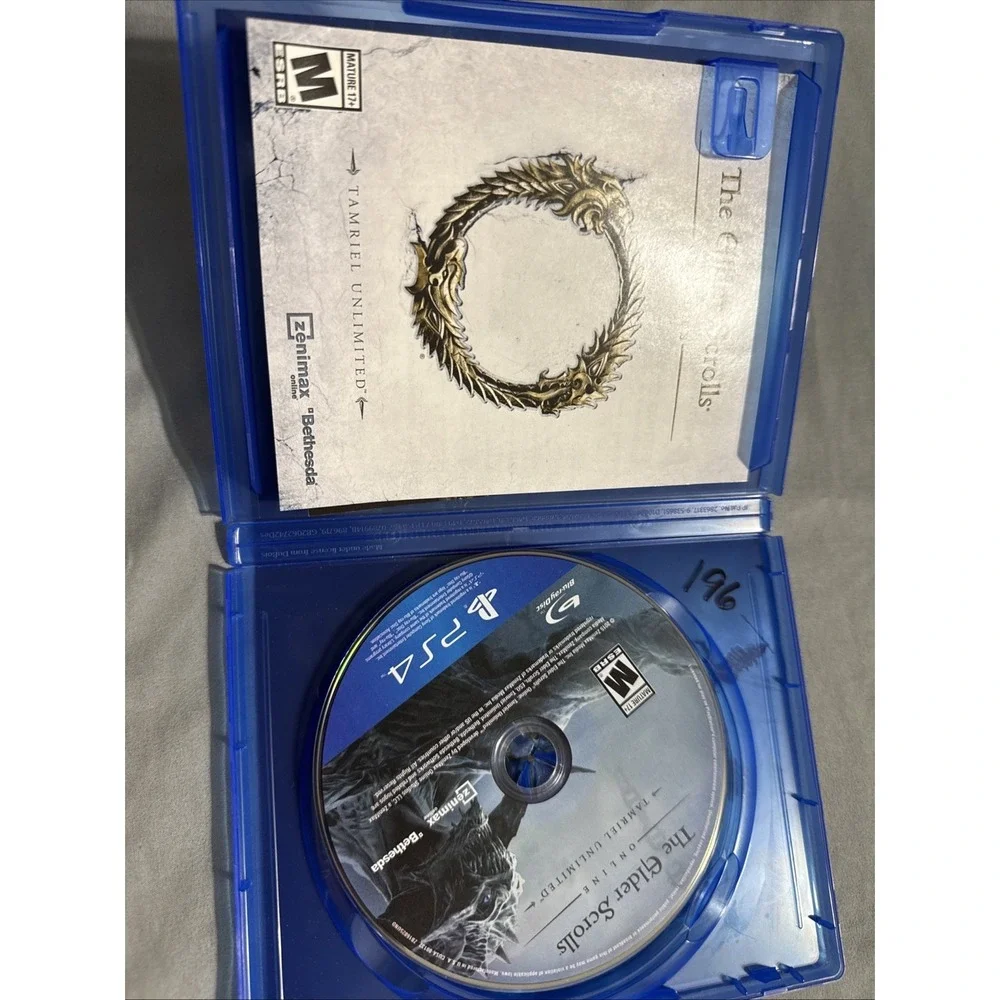 The Elder Scrolls Online: Tamriel Unlimited (Sony PlayStation 4, 2015)
